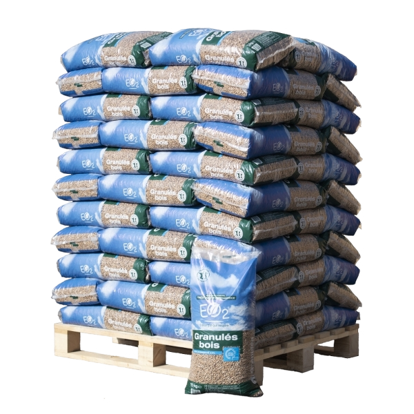 Granulés de bois EO2 – Palette 66 sacs 15 kg – 100 % résineux français – DIN Plus